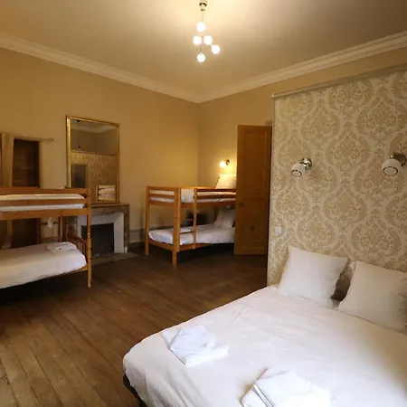 Vakantiehuis Domaine De Champ Rose + Piscine Chauffee, Couverte