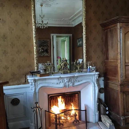 Vakantiehuis Domaine De Champ Rose + Piscine Chauffee, Couverte