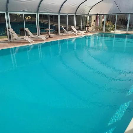 Domaine De Champ Rose + Piscine Chauffee, Couverte Vakantiehuis *