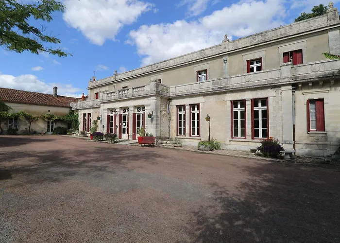 Сasa de vacaciones Domaine De Champ Rose + Piscine Chauffée, Couverte *