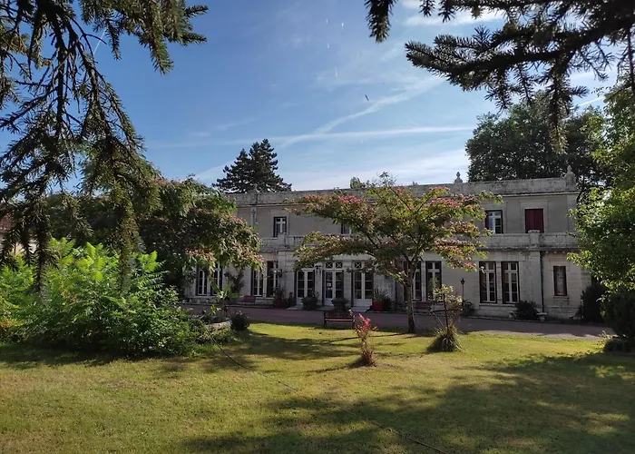 Domaine De Champ Rose + Piscine Chauffée, Couverte