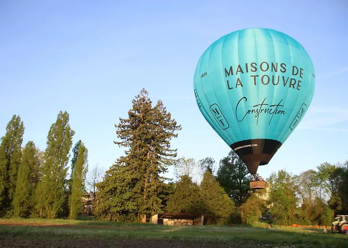 Domaine De Champ Rose + Piscine Chauffée, Couverte Сasa de vacaciones Saint-Laurent-de-Belzagot