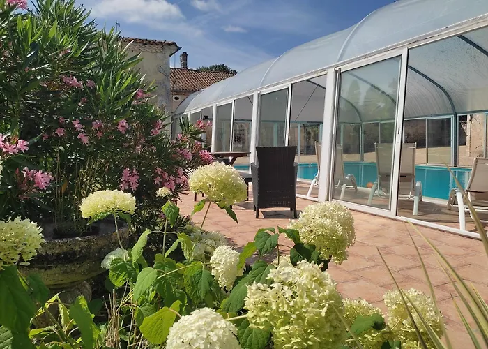 Сasa de vacaciones Domaine De Champ Rose + Piscine Chauffée, Couverte *